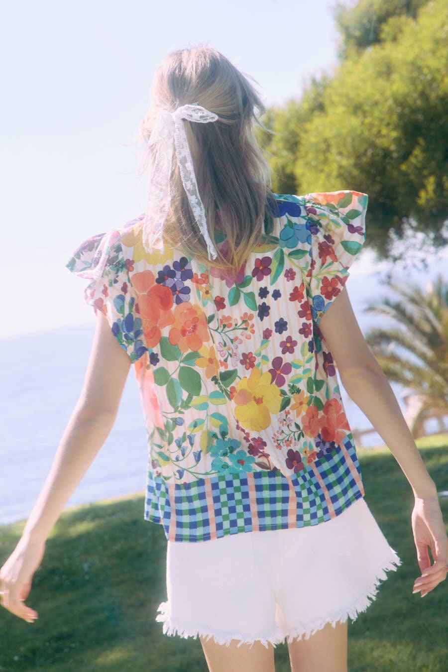 Floral Border Printed Flutter Sleeve Blouse by Oddi