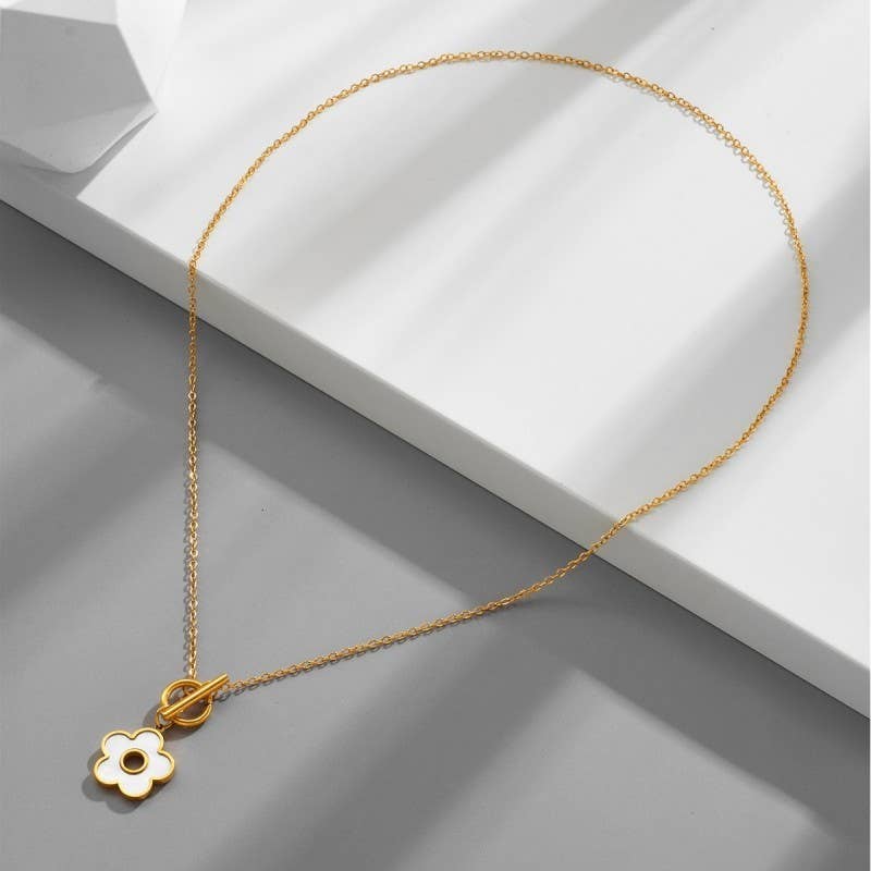 Flower Toggle Necklace