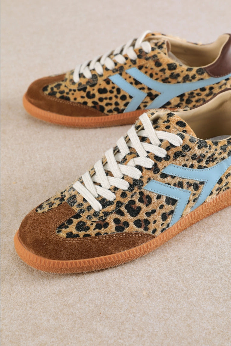 Xena Sneaker