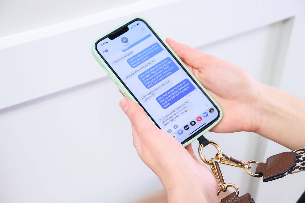 Clip & Go Chain Crossbody Phone Accessory