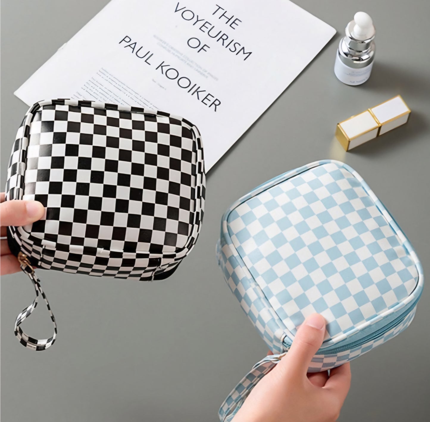 Checkered cosmetic makeup travel case