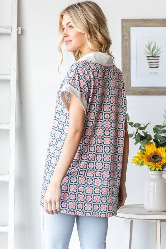 Mandrain Collar Geometry Print Top