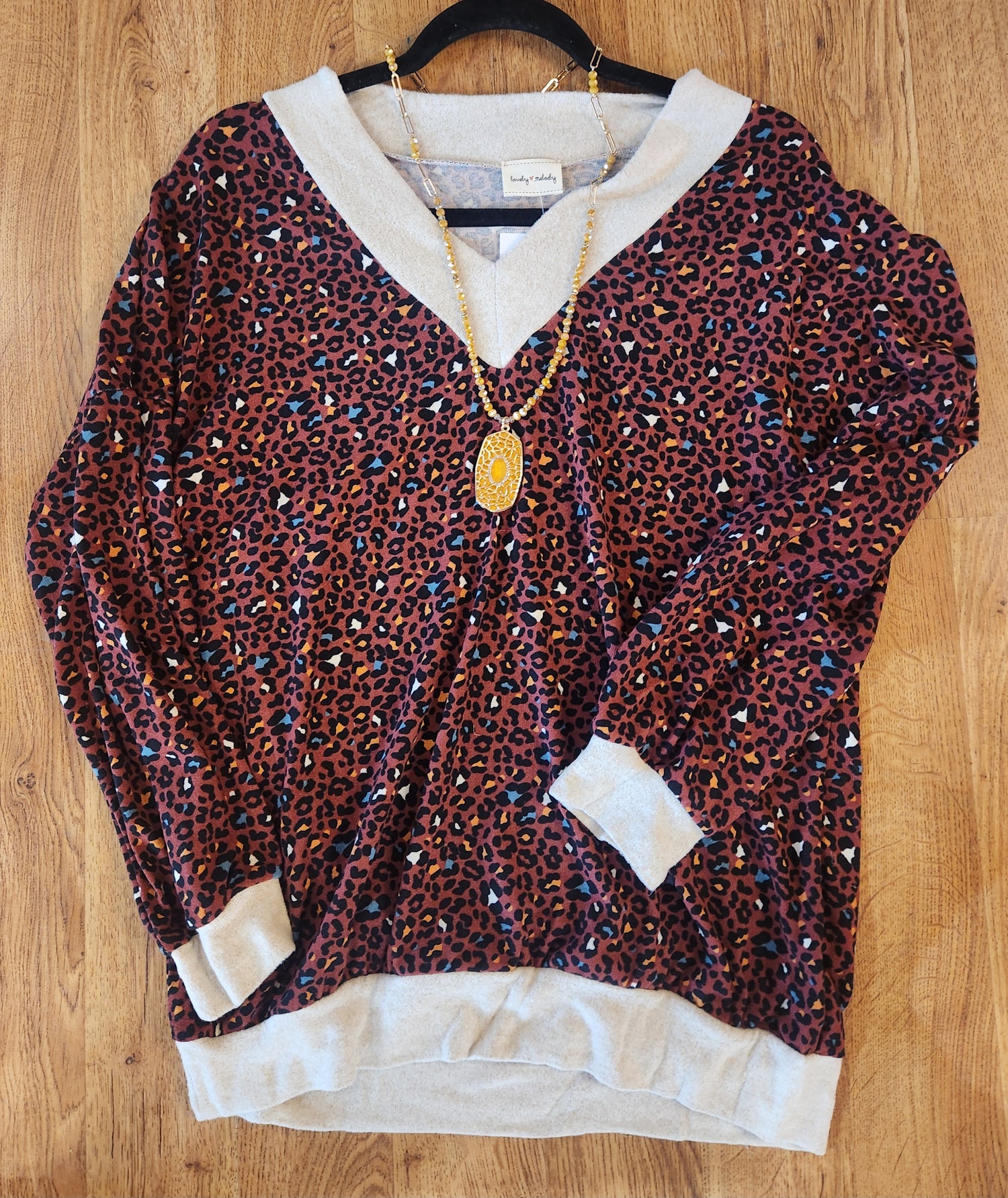 Shirts & Tops