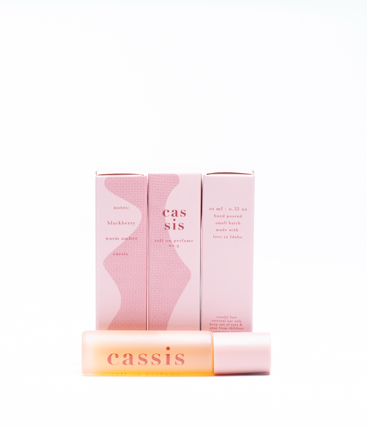No. 9 cassis • roll-on clean perfume