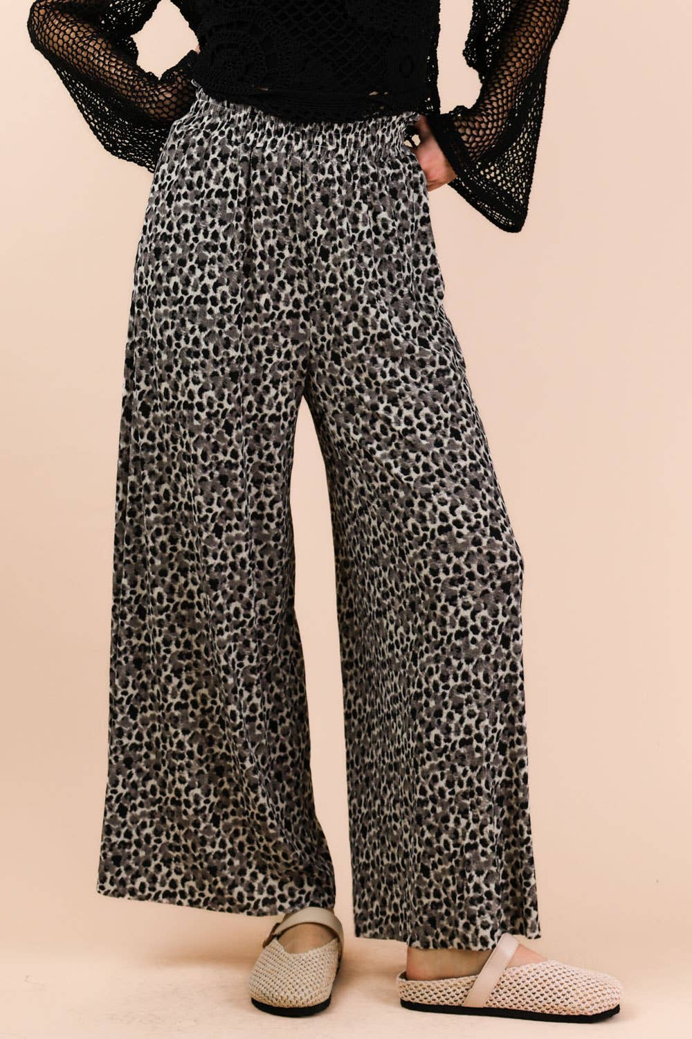 Wide Leg Leopard Pleated Comfy Pants
