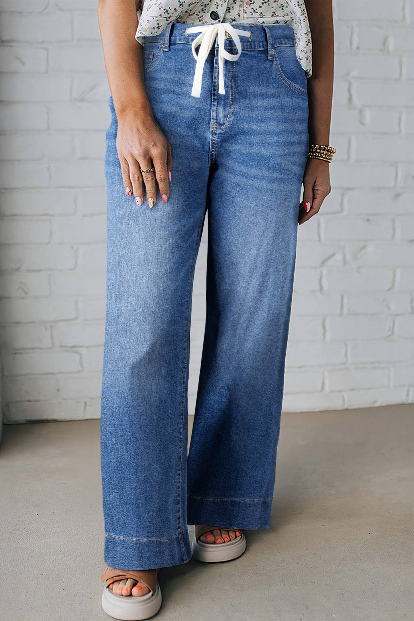 Acid Wash Contrast Pull On Jeans