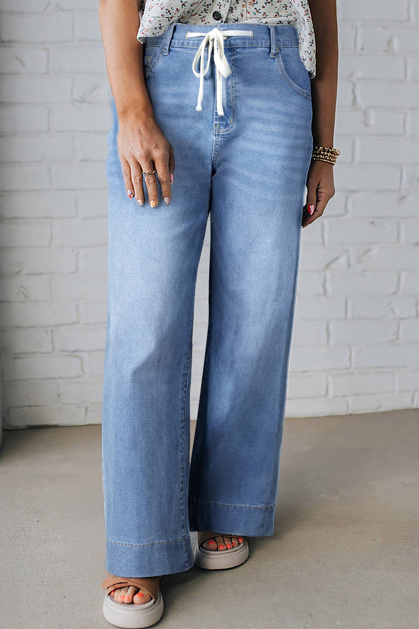 Acid Wash Contrast Pull On Jeans