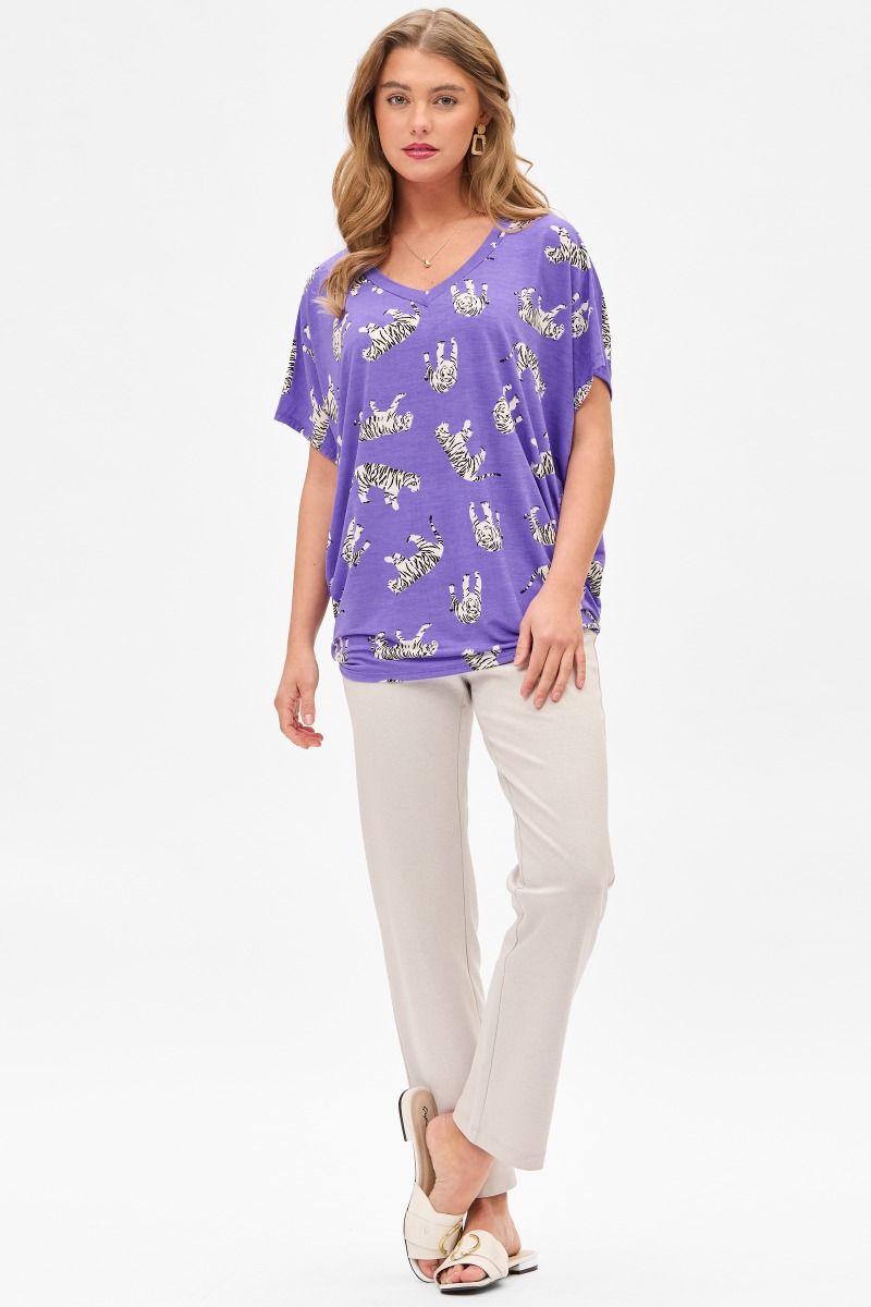 Dear Scarlett Tiger Pringt V-Neck Sadie Top